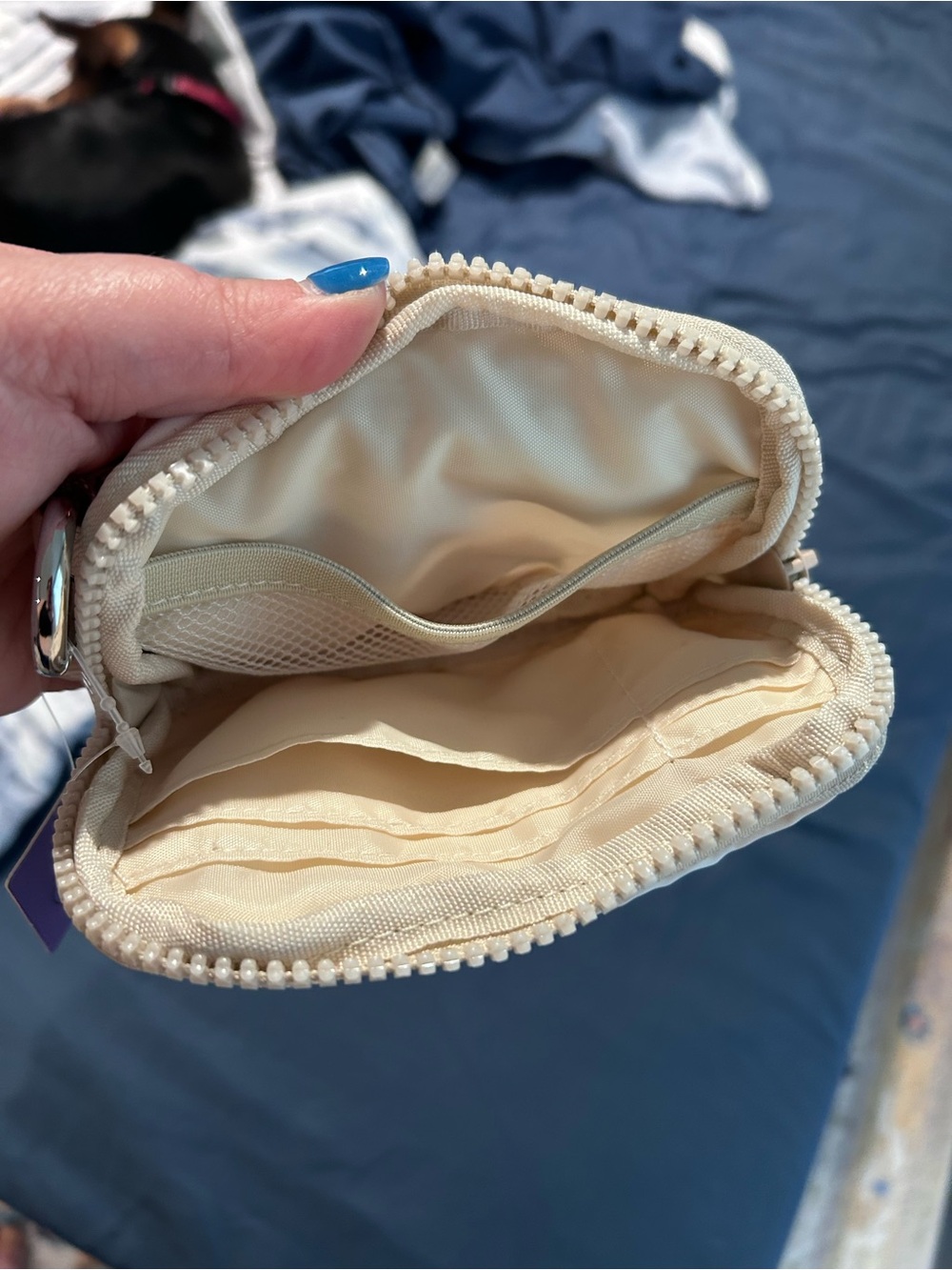Blush Checkered Pouch - Picture 3 of 4